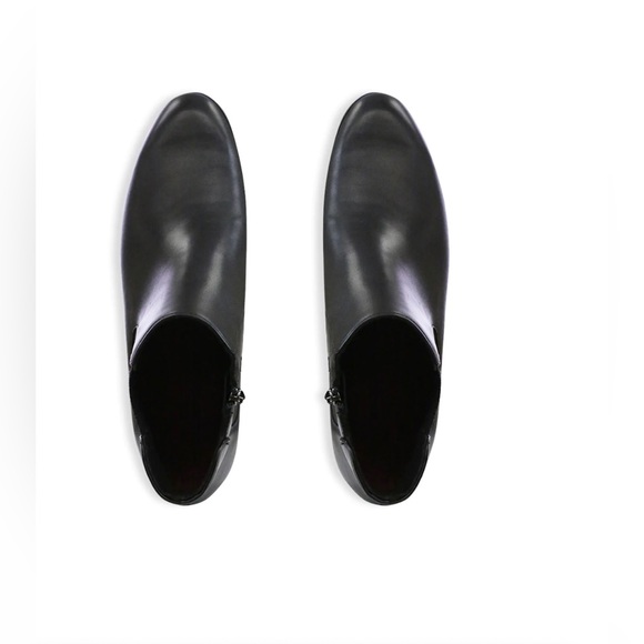 MUNRO Black Leather Bootie - Picture 5 of 5